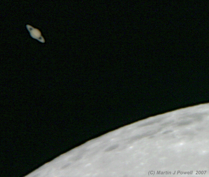 A close approach of the Moon to the planet Saturn on March 2nd 2007 (Photo: Copyright Martin J. Powell 2007)
